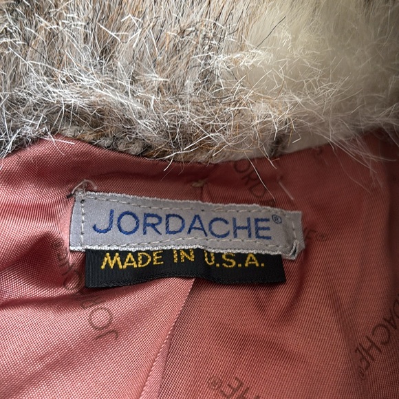 VINTAGE Jordache Faux Fur Coat USA-Fire LG- Read AMAZING STYLE- GLAM- PERFECT - Picture 5 of 8